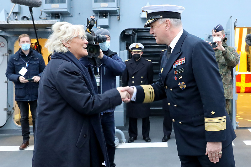 Christine Lambrecht i Kay-Achim Schoenbach (Foto: EPA-EFE)