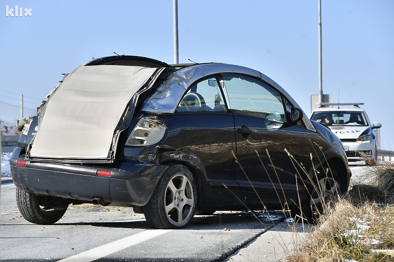 Nesreća na autoputu (Foto: I. Š./Klix.ba)