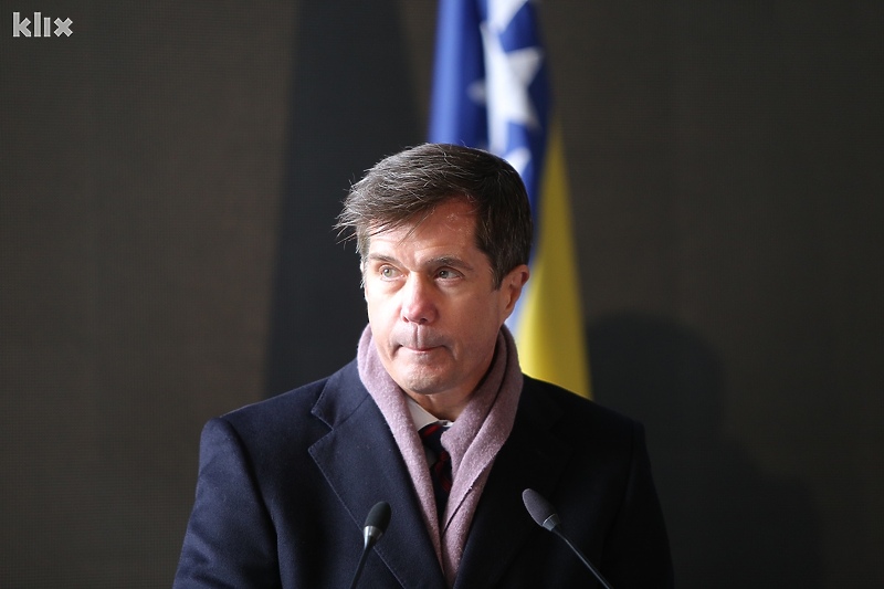 Američki ambasador Eric Nelson učestvuje na sastancima (Foto: I. L./Klix.ba)