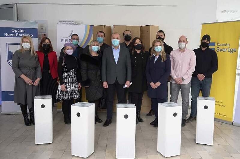 Uručeni prečišćivači zraka osnovnim školama u Novom Sarajevu