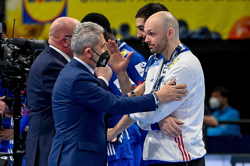 Trenutak na ceremoniji dodjele medalja (Foto: EPA-EFE)