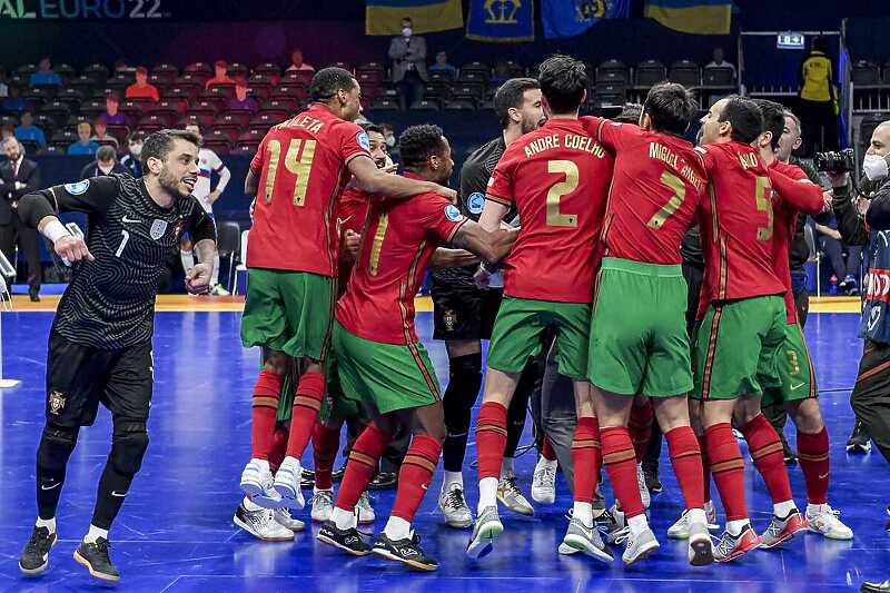 Slavlje futsalera Portugala (Foto: EPA-EFE)