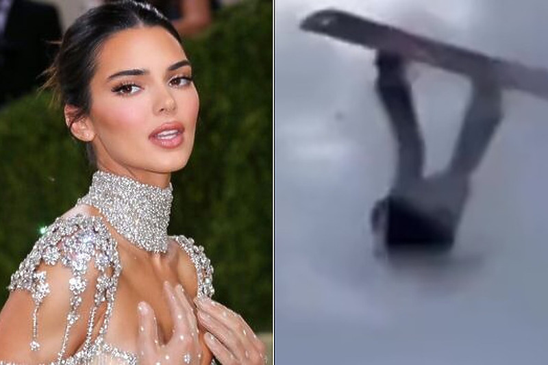 Kendall Jenner  s glavom u snijegu (Foto: Instagram)