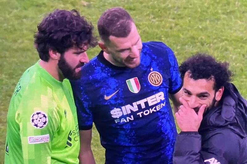 Alisson, Džeko i Salah nakon utakmice između Intera i Liverpoola (Foto: Twitter)