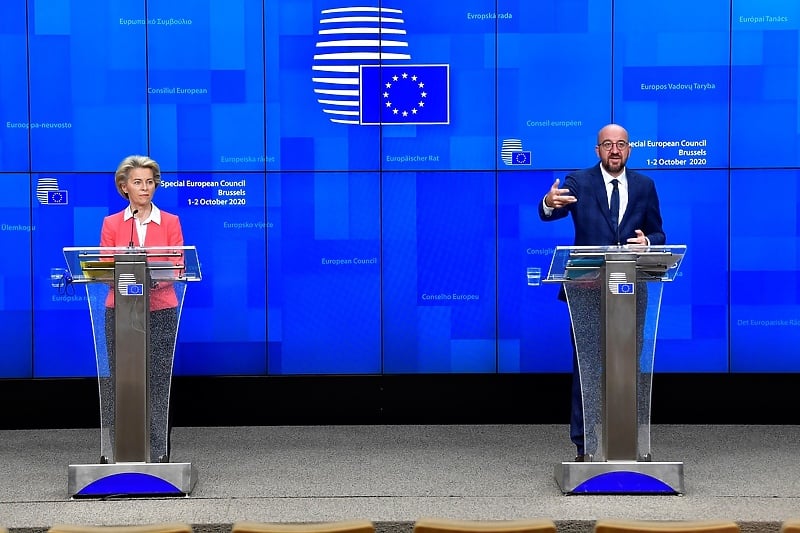 Ursula von der Leyen i Charles Michel (Foto: EPA-EFE)