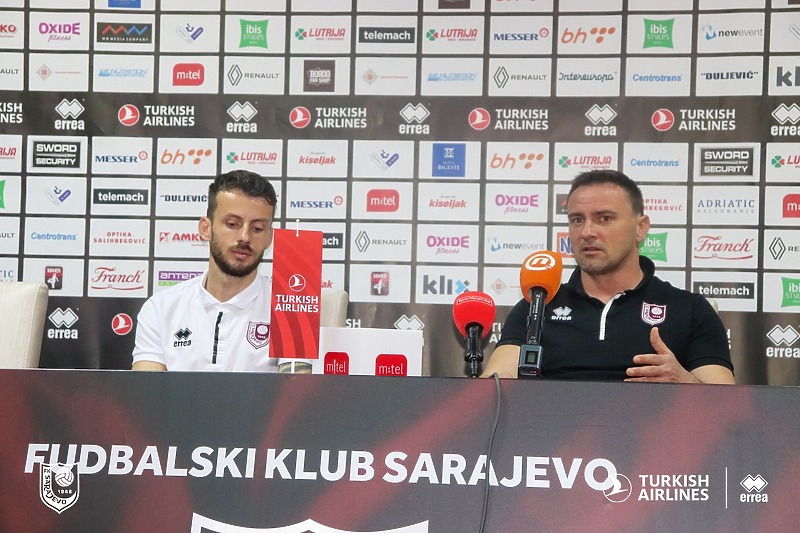 Asmir Suljić i Aleksandar Vasoski (Foto: FK Sarajevo)