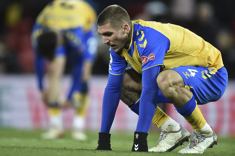 Lyanco u dresu Southamptona (Foto: EPA-EFE)