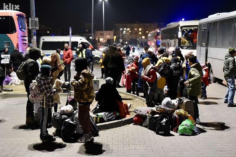 Izbjeglice iz Ukrajine na granici s Poljskom (Foto: T. S./Klix.ba)