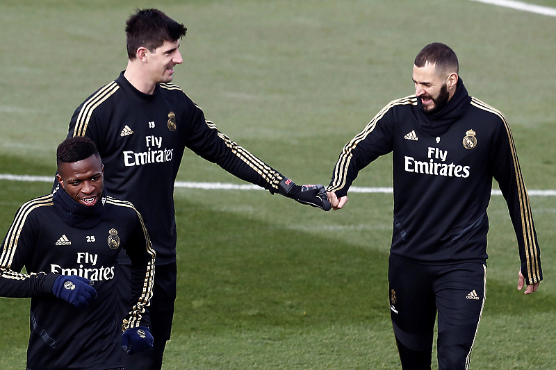 Courtois i Benzema na Realovom treningu (Foto: EPA-EFE)