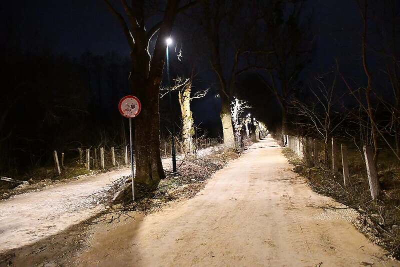 Nova javna rasvjeta na Stojčevcu (Foto: Facebook)