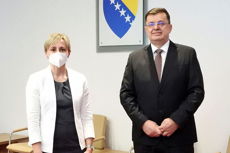 Foto/Služba za informisanje VM: Zoran Tegeltija i šefica misije MMF-a Alina Janku