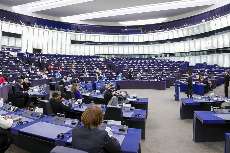 Evropski parlamentarci nezadovoljni zbog popuštanja Orbanovim ultimatumima (Foto: EPA-EFE)
