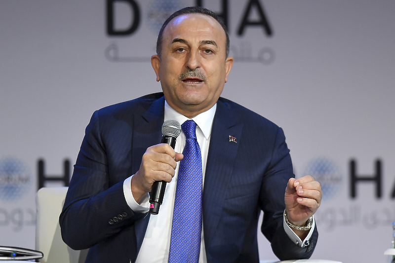 Cavusoglu tokom obraćanja na Doha Forumu (Foto: EPA-EFE)