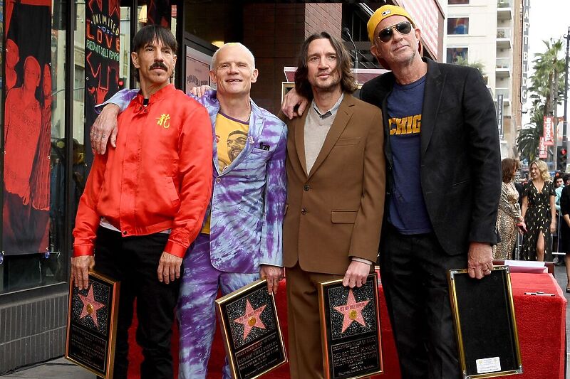 Članovi grupe Red Hot Chili Peppers na Stazi slavnih (Foto: Twitter)