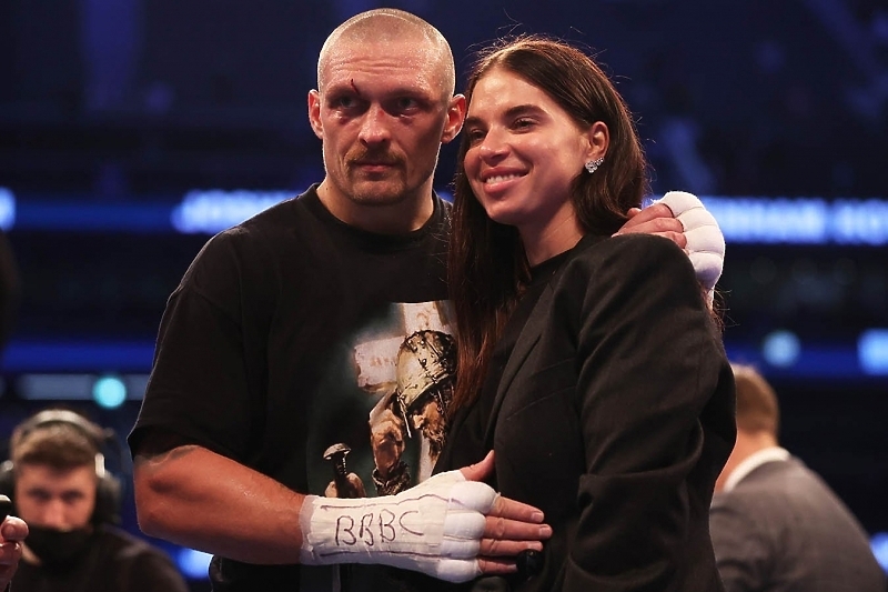 Oleksandr i Yekaterina Usyk (Foto: Twitter)