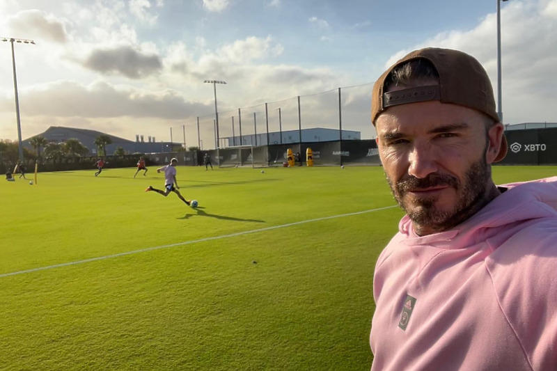 Beckham je vježbao sina centaršutu (Foto: Instagram)