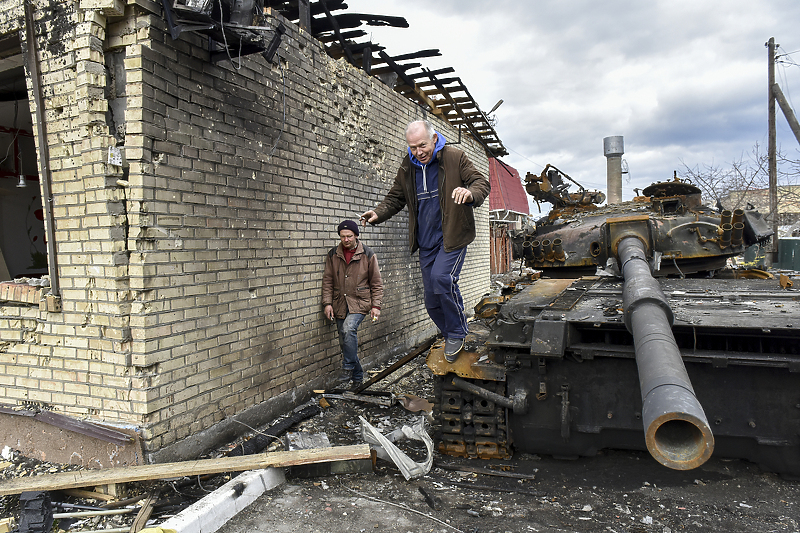 Uništeni ruski tenk (Foto: EPA-EFE)