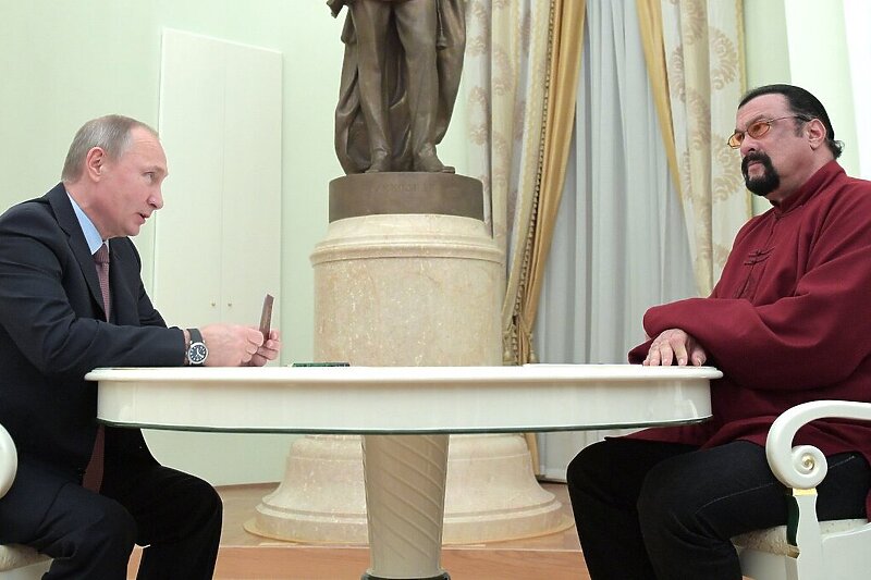 Steven Seagal s Vladimirom Putinom (Foto: Twitter)