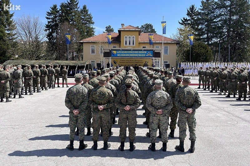 Postoravanje 2. rendžerskog puka Oružanih snaga BiH (Foto: I. Š./Klix.ba)