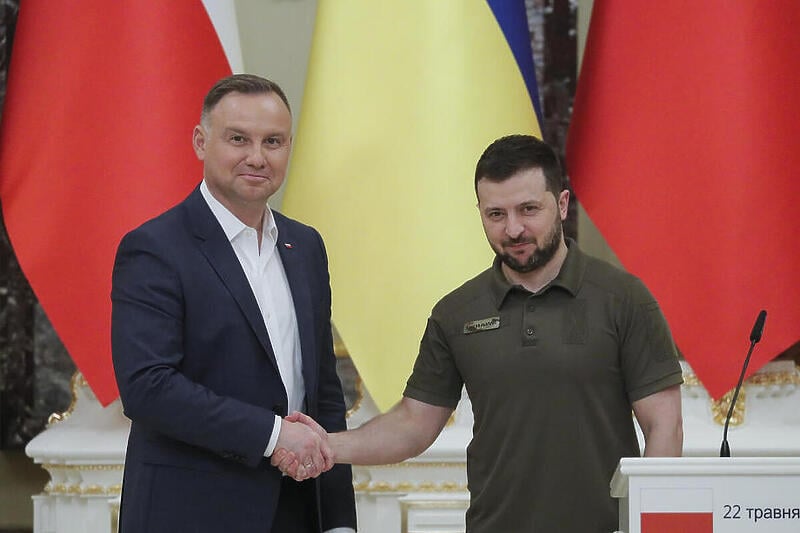 Zelenski tokom jučerašnjeg sastanka s Dudom (Foto: EPA-EFE)