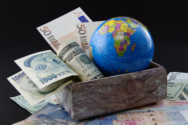 Foto: Shutterstock / Rast svjetske ekonomije ograničen na 3.2 posto