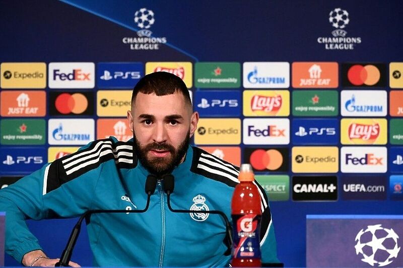 Benzema tokom konferencije za medije prije utakmice s PSG-om u Parizu (Foto: Twitter)