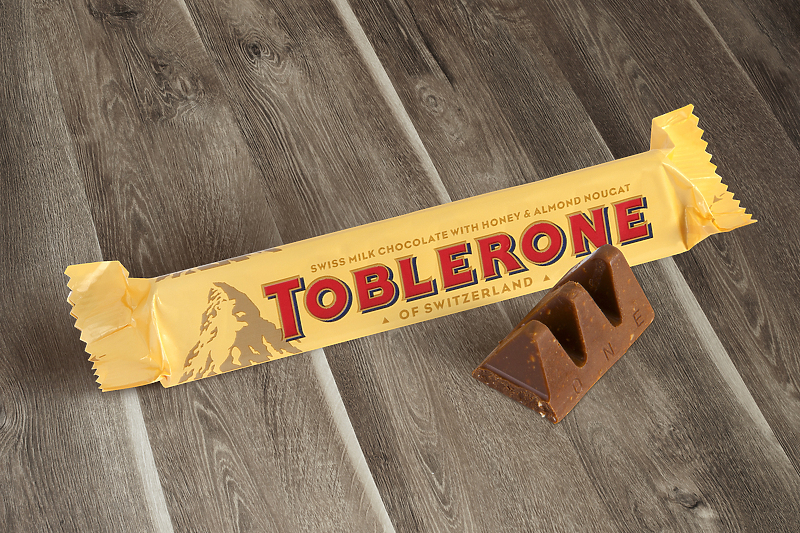 Ova tehnika "lomljena" čokoladice nije nepoznata, no mnogima se ne sviđa (Ilustracija: Shutterstock)