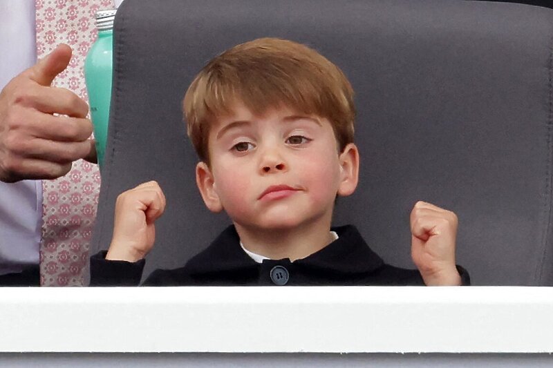 Princ Louis najmlađe je dijete vojvode i vojvotkinje od Camebridgea (Foto: Twitter)