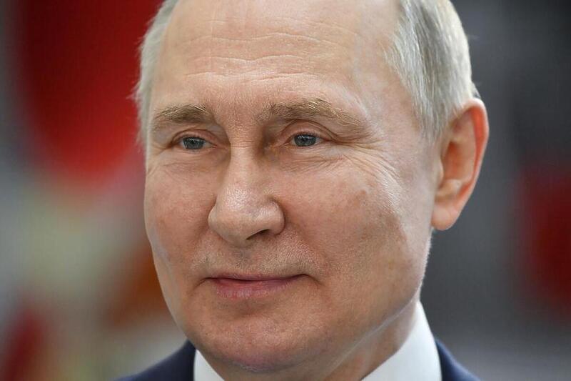 Putinovi telohranitelji imaju neobičan zadatak (Foto: EPA-EFE)