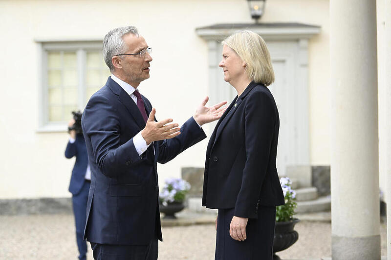 Stoltenberg i Andersson (Foto: EPA-EFE)