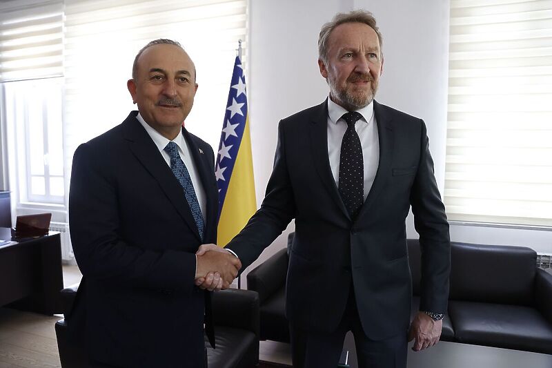 Mevlut Cavusoglu i Bakir Izetbegović (Foto: FENA)