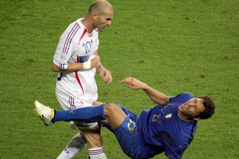 Trenutak kada je Zidane udario materazzija (Foto: AFP)