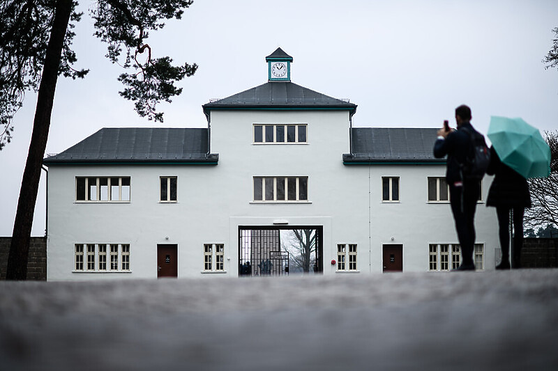 Ulaz u bivši logor Sachsenhausen (Foto: EPA-EFE)