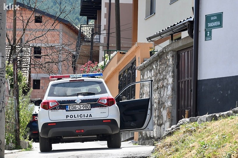 Akcija SIPA-e u naselju Širokača u Sarajevu (Foto: D. S./Klix.ba)