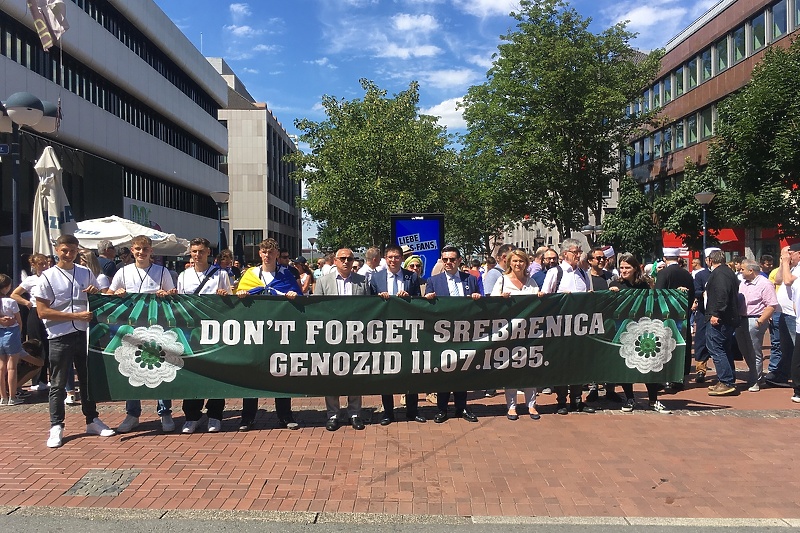 U Dortmundu održan Marš mira i obilježena godišnjica genocida u Srebrenici