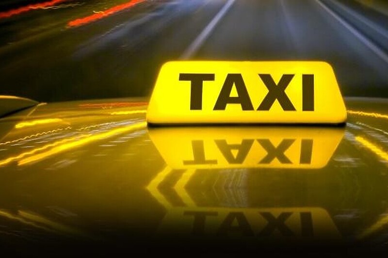 Udruženje Tuzla taxi broji 150 prijevoznika (Foto: A. K./Klix.ba)