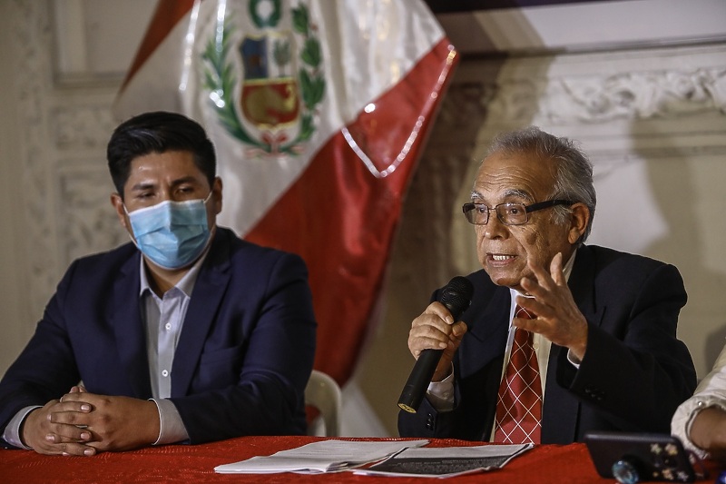 Anibal Torres (desno) (Foto: EPA-EFE)