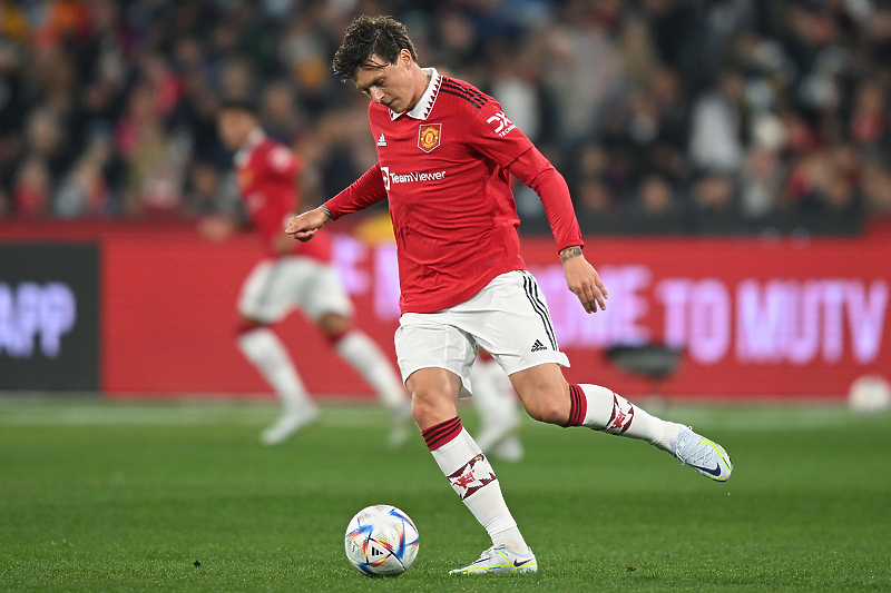 Victor Lindelof (Foto: EPA-EFE)