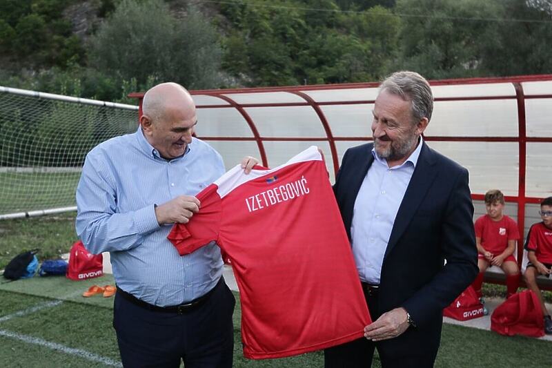 Izetbegović posjetio stadion FK Igman (Foto: Facebook)