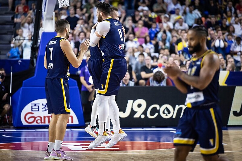 Bh. košarkaši danas igraju protiv Slovenije (Foto: FIBA)