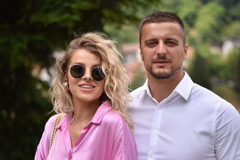 Šejla Ramović jučer se vjenčala za svog dugogodišnjeg dečka (Foto: Instagram)