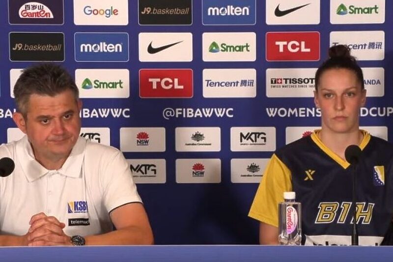 Detalj s konferencije za medije nakon utakmice BiH - Kina (Foto: Screenshot/Youtube)