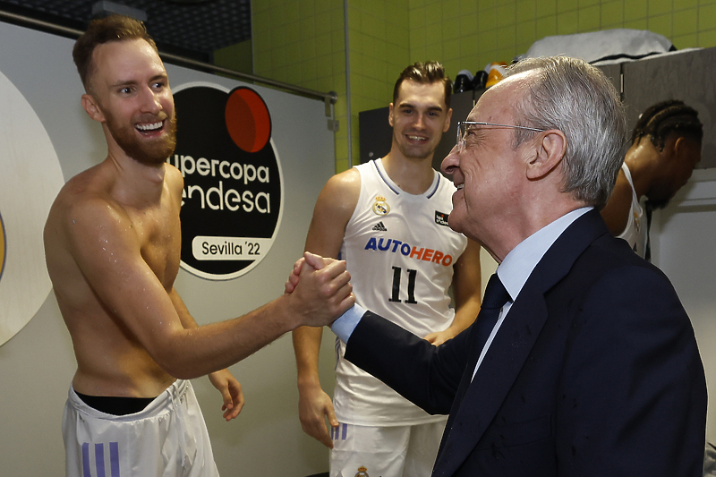 Džanan Musa i Florentino Perez (Foto: Twitter)