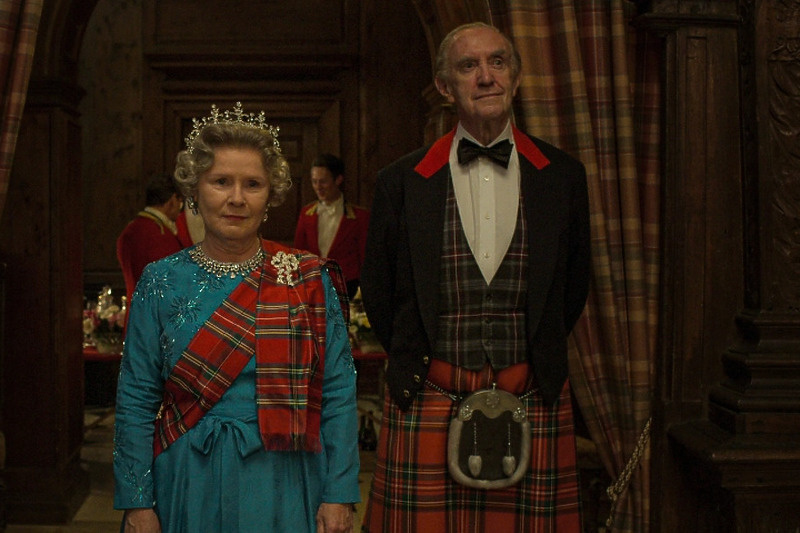 Kraljica Elizabeta i princ Philip u seriji The Crown