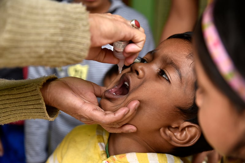 Foto: Shutterstock / Vakcinisanje protiv dječije paralize