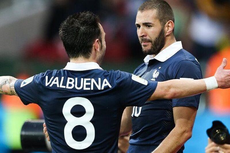 Mathieu Valbuena i Karim Benzema (Foto: Twitter)