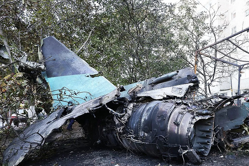 Dijelovi borbenog aviona u Jejsku (Foto: TASS)