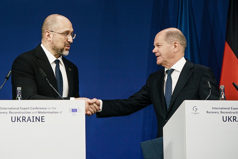 Ukrajinski premijer Denis Šmihalj i Olaf Scholz u Berlinu (Foto: EPA-EFE)