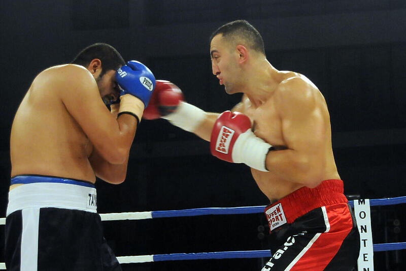 Goran Gogić (desno): Slavio u 21 od 27 borbi u profesionalnoj karijeri
