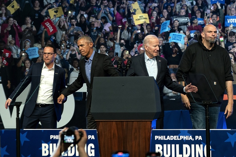 Obama pomaže Bidenu u izbornoj kampanji za Kongres (Foto: EPA-EFE)